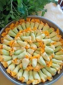 吃瓜花酿的说说,揭秘她的日常点滴