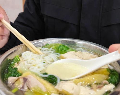 粉瓜吃鸡壁纸,畅游虚拟战场！