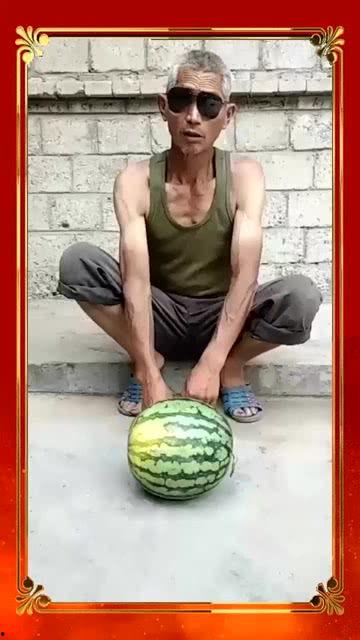 青海大爷吃瓜,一瓜解千愁
