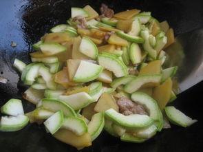 巨人吃角瓜,角瓜的奇幻滋味