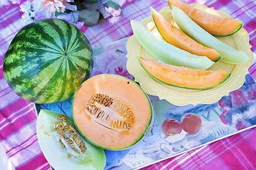 梦见吃长瓜,揭秘吃长瓜的神秘寓意