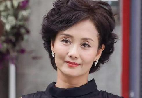 娜娜最新吃瓜51,揭秘娱乐圈幕后真相